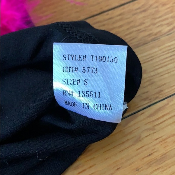 AKIRA Ruffle Some Feathers Top Black/Pink Size S - Picture 8 of 11